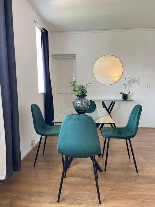 Apartamento Charming Retreat In Pimlico Londres Exterior foto